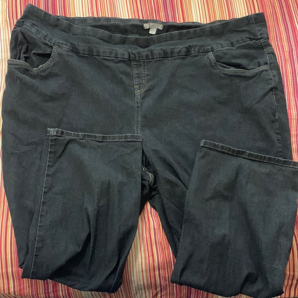 Woman Within Size 34 Petite Pull-On Black Denim Jeans w/ Pockets